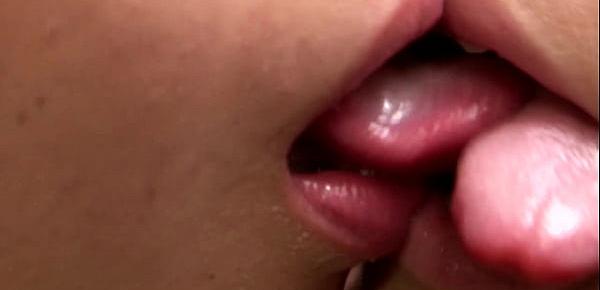  Japanese women tongue kissing compilation